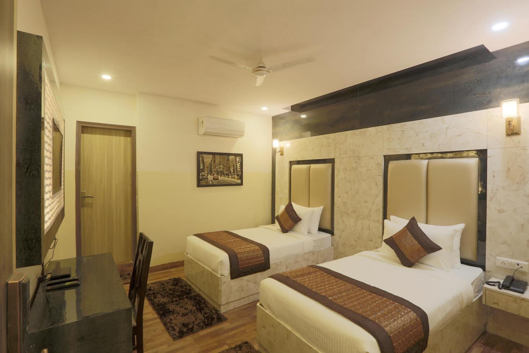 Plazzo Prime Plaza At Delhi Airport Bed & Breakfast New Delhi Luaran gambar